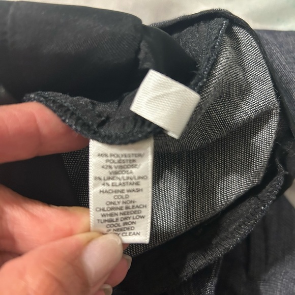 LOFT Dark Blue/ Denim Color Ankle Julie Pants - Picture 6 of 6